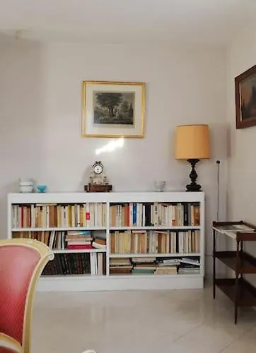 Mare E Monte , Jardin Mediterraneen Et Exotique.